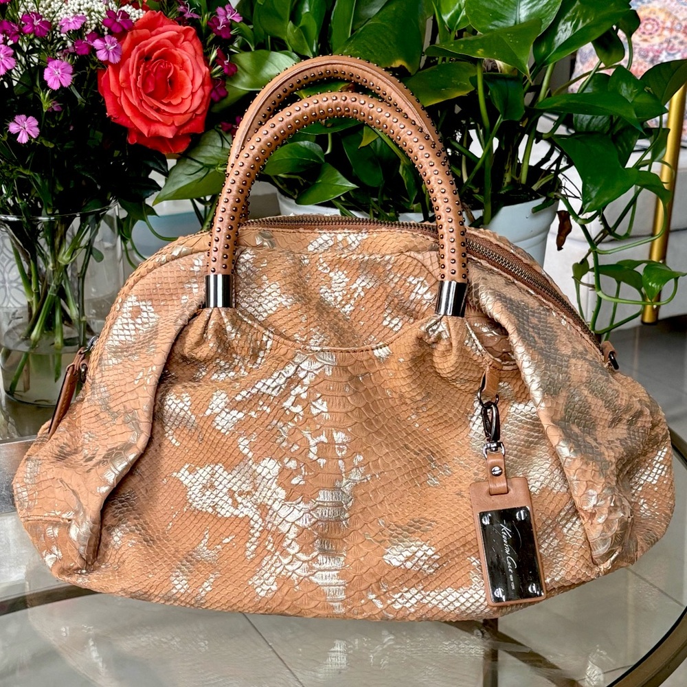 NWT Kenneth Cole leather, no slouch hobo satchel. Impeccable. W/o long strap